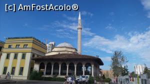 [P20] imagine din centru - moschee » foto by silvia tudoran
 - 
<span class="allrVoted glyphicon glyphicon-heart hidden" id="av892821"></span>
<a class="m-l-10 hidden" id="sv892821" onclick="voting_Foto_DelVot(,892821,22558)" role="button">șterge vot <span class="glyphicon glyphicon-remove"></span></a>
<a id="v9892821" class=" c-red"  onclick="voting_Foto_SetVot(892821)" role="button"><span class="glyphicon glyphicon-heart-empty"></span> <b>LIKE</b> = Votează poza</a> <img class="hidden"  id="f892821W9" src="/imagini/loader.gif" border="0" /><span class="AjErrMes hidden" id="e892821ErM"></span>