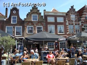 [P02] Statenplein - zi de targ in centrul orasului, Dordrecht la terase cu copiii olandezi ai soarelui.  » foto by mireille
 - 
<span class="allrVoted glyphicon glyphicon-heart hidden" id="av916789"></span>
<a class="m-l-10 hidden" id="sv916789" onclick="voting_Foto_DelVot(,916789,22939)" role="button">șterge vot <span class="glyphicon glyphicon-remove"></span></a>
<a id="v9916789" class=" c-red"  onclick="voting_Foto_SetVot(916789)" role="button"><span class="glyphicon glyphicon-heart-empty"></span> <b>LIKE</b> = Votează poza</a> <img class="hidden"  id="f916789W9" src="/imagini/loader.gif" border="0" /><span class="AjErrMes hidden" id="e916789ErM"></span>