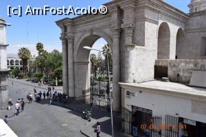 P01 [SEP-2017] Plaza de Armas de la fereastra camerei de hotel