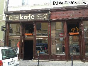 [P01] Kafe Pub Brasov - intrare » foto by Pragheza_Gotica
 - 
<span class="allrVoted glyphicon glyphicon-heart hidden" id="av548454"></span>
<a class="m-l-10 hidden" id="sv548454" onclick="voting_Foto_DelVot(,548454,22990)" role="button">șterge vot <span class="glyphicon glyphicon-remove"></span></a>
<a id="v9548454" class=" c-red"  onclick="voting_Foto_SetVot(548454)" role="button"><span class="glyphicon glyphicon-heart-empty"></span> <b>LIKE</b> = Votează poza</a> <img class="hidden"  id="f548454W9" src="/imagini/loader.gif" border="0" /><span class="AjErrMes hidden" id="e548454ErM"></span>