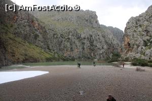 [P32] Mallorca, Sa Calobra, Plaja de lângă Torrent de Pareis.... se vede în dreapta canionul, în stânga valul înspumat... » foto by mprofeanu
 - 
<span class="allrVoted glyphicon glyphicon-heart hidden" id="av1301724"></span>
<a class="m-l-10 hidden" id="sv1301724" onclick="voting_Foto_DelVot(,1301724,23018)" role="button">șterge vot <span class="glyphicon glyphicon-remove"></span></a>
<a id="v91301724" class=" c-red"  onclick="voting_Foto_SetVot(1301724)" role="button"><span class="glyphicon glyphicon-heart-empty"></span> <b>LIKE</b> = Votează poza</a> <img class="hidden"  id="f1301724W9" src="/imagini/loader.gif" border="0" /><span class="AjErrMes hidden" id="e1301724ErM"></span>