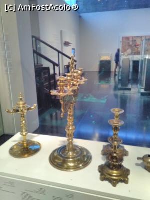 [P25] Israel Museum - judaica.  » foto by Carmen Ion
 - 
<span class="allrVoted glyphicon glyphicon-heart hidden" id="av921530"></span>
<a class="m-l-10 hidden" id="sv921530" onclick="voting_Foto_DelVot(,921530,23036)" role="button">șterge vot <span class="glyphicon glyphicon-remove"></span></a>
<a id="v9921530" class=" c-red"  onclick="voting_Foto_SetVot(921530)" role="button"><span class="glyphicon glyphicon-heart-empty"></span> <b>LIKE</b> = Votează poza</a> <img class="hidden"  id="f921530W9" src="/imagini/loader.gif" border="0" /><span class="AjErrMes hidden" id="e921530ErM"></span>