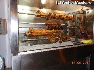 [P04] Panagia - Taverna Elena. Miel, capră şi pui la frigare.  » foto by iulianic
 - 
<span class="allrVoted glyphicon glyphicon-heart hidden" id="av523706"></span>
<a class="m-l-10 hidden" id="sv523706" onclick="voting_Foto_DelVot(,523706,23102)" role="button">șterge vot <span class="glyphicon glyphicon-remove"></span></a>
<a id="v9523706" class=" c-red"  onclick="voting_Foto_SetVot(523706)" role="button"><span class="glyphicon glyphicon-heart-empty"></span> <b>LIKE</b> = Votează poza</a> <img class="hidden"  id="f523706W9" src="/imagini/loader.gif" border="0" /><span class="AjErrMes hidden" id="e523706ErM"></span>