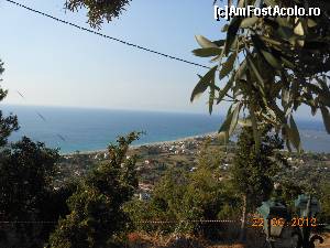 [P10] Mănăstirea Faneromeni - Vedere de pe terasă.  » foto by iulianic
 - 
<span class="allrVoted glyphicon glyphicon-heart hidden" id="av500356"></span>
<a class="m-l-10 hidden" id="sv500356" onclick="voting_Foto_DelVot(,500356,23140)" role="button">șterge vot <span class="glyphicon glyphicon-remove"></span></a>
<a id="v9500356" class=" c-red"  onclick="voting_Foto_SetVot(500356)" role="button"><span class="glyphicon glyphicon-heart-empty"></span> <b>LIKE</b> = Votează poza</a> <img class="hidden"  id="f500356W9" src="/imagini/loader.gif" border="0" /><span class="AjErrMes hidden" id="e500356ErM"></span>