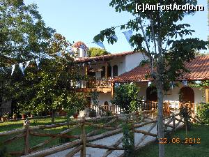 [P02] Mănăstirea Faneromeni - Curtea interioară.  » foto by iulianic
 - 
<span class="allrVoted glyphicon glyphicon-heart hidden" id="av500348"></span>
<a class="m-l-10 hidden" id="sv500348" onclick="voting_Foto_DelVot(,500348,23140)" role="button">șterge vot <span class="glyphicon glyphicon-remove"></span></a>
<a id="v9500348" class=" c-red"  onclick="voting_Foto_SetVot(500348)" role="button"><span class="glyphicon glyphicon-heart-empty"></span> <b>LIKE</b> = Votează poza</a> <img class="hidden"  id="f500348W9" src="/imagini/loader.gif" border="0" /><span class="AjErrMes hidden" id="e500348ErM"></span>