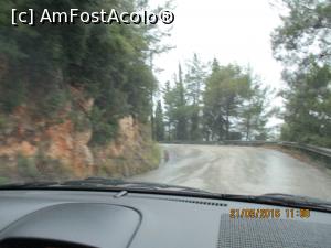 [P17] Spre mănastire.  » foto by elviramvio
 - 
<span class="allrVoted glyphicon glyphicon-heart hidden" id="av809547"></span>
<a class="m-l-10 hidden" id="sv809547" onclick="voting_Foto_DelVot(,809547,23140)" role="button">șterge vot <span class="glyphicon glyphicon-remove"></span></a>
<a id="v9809547" class=" c-red"  onclick="voting_Foto_SetVot(809547)" role="button"><span class="glyphicon glyphicon-heart-empty"></span> <b>LIKE</b> = Votează poza</a> <img class="hidden"  id="f809547W9" src="/imagini/loader.gif" border="0" /><span class="AjErrMes hidden" id="e809547ErM"></span>