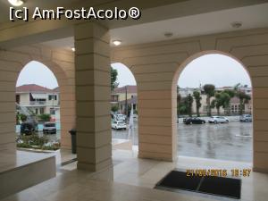 [P03] Muzeul de Arheologie, din fata daca-l pozam, nu vedeati nimic de ploaie.  » foto by elviramvio
 - 
<span class="allrVoted glyphicon glyphicon-heart hidden" id="av809533"></span>
<a class="m-l-10 hidden" id="sv809533" onclick="voting_Foto_DelVot(,809533,23140)" role="button">șterge vot <span class="glyphicon glyphicon-remove"></span></a>
<a id="v9809533" class=" c-red"  onclick="voting_Foto_SetVot(809533)" role="button"><span class="glyphicon glyphicon-heart-empty"></span> <b>LIKE</b> = Votează poza</a> <img class="hidden"  id="f809533W9" src="/imagini/loader.gif" border="0" /><span class="AjErrMes hidden" id="e809533ErM"></span>