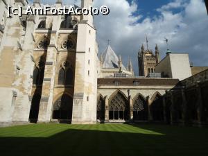 [P21] Curtea interioară Westminster Abbey.  » foto by mihaelavoicu
 - 
<span class="allrVoted glyphicon glyphicon-heart hidden" id="av974546"></span>
<a class="m-l-10 hidden" id="sv974546" onclick="voting_Foto_DelVot(,974546,23141)" role="button">șterge vot <span class="glyphicon glyphicon-remove"></span></a>
<a id="v9974546" class=" c-red"  onclick="voting_Foto_SetVot(974546)" role="button"><span class="glyphicon glyphicon-heart-empty"></span> <b>LIKE</b> = Votează poza</a> <img class="hidden"  id="f974546W9" src="/imagini/loader.gif" border="0" /><span class="AjErrMes hidden" id="e974546ErM"></span>