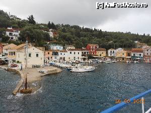 [P07] Paxos-Antipaxos - Loggos, port pe coasta estică a insulei Paxos.  » foto by iulianic
 - 
<span class="allrVoted glyphicon glyphicon-heart hidden" id="av685412"></span>
<a class="m-l-10 hidden" id="sv685412" onclick="voting_Foto_DelVot(,685412,23149)" role="button">șterge vot <span class="glyphicon glyphicon-remove"></span></a>
<a id="v9685412" class=" c-red"  onclick="voting_Foto_SetVot(685412)" role="button"><span class="glyphicon glyphicon-heart-empty"></span> <b>LIKE</b> = Votează poza</a> <img class="hidden"  id="f685412W9" src="/imagini/loader.gif" border="0" /><span class="AjErrMes hidden" id="e685412ErM"></span>