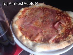 [P13] Pizza Parma » foto by mishu
 - 
<span class="allrVoted glyphicon glyphicon-heart hidden" id="av1039283"></span>
<a class="m-l-10 hidden" id="sv1039283" onclick="voting_Foto_DelVot(,1039283,23171)" role="button">șterge vot <span class="glyphicon glyphicon-remove"></span></a>
<a id="v91039283" class=" c-red"  onclick="voting_Foto_SetVot(1039283)" role="button"><span class="glyphicon glyphicon-heart-empty"></span> <b>LIKE</b> = Votează poza</a> <img class="hidden"  id="f1039283W9" src="/imagini/loader.gif" border="0" /><span class="AjErrMes hidden" id="e1039283ErM"></span>