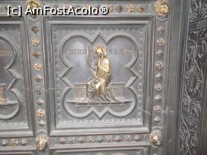 [P06] Una din casetele Andrea Pisano a Baptisteriului din Florența.  » foto by mihaelavoicu
 - 
<span class="allrVoted glyphicon glyphicon-heart hidden" id="av935207"></span>
<a class="m-l-10 hidden" id="sv935207" onclick="voting_Foto_DelVot(,935207,23273)" role="button">șterge vot <span class="glyphicon glyphicon-remove"></span></a>
<a id="v9935207" class=" c-red"  onclick="voting_Foto_SetVot(935207)" role="button"><span class="glyphicon glyphicon-heart-empty"></span> <b>LIKE</b> = Votează poza</a> <img class="hidden"  id="f935207W9" src="/imagini/loader.gif" border="0" /><span class="AjErrMes hidden" id="e935207ErM"></span>