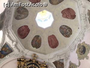 [P26] Muzeul Augustiner - cupola in capela Ecce Homo » foto by mishu
 - 
<span class="allrVoted glyphicon glyphicon-heart hidden" id="av1021203"></span>
<a class="m-l-10 hidden" id="sv1021203" onclick="voting_Foto_DelVot(,1021203,23296)" role="button">șterge vot <span class="glyphicon glyphicon-remove"></span></a>
<a id="v91021203" class=" c-red"  onclick="voting_Foto_SetVot(1021203)" role="button"><span class="glyphicon glyphicon-heart-empty"></span> <b>LIKE</b> = Votează poza</a> <img class="hidden"  id="f1021203W9" src="/imagini/loader.gif" border="0" /><span class="AjErrMes hidden" id="e1021203ErM"></span>