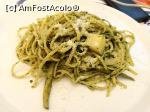 [P06] Trattoria Biru; paste cu pesto genovez și parmezan; întotdeauna un deliciu, mai ales în Imperia!  » foto by crismis
 - 
<span class="allrVoted glyphicon glyphicon-heart hidden" id="av939216"></span>
<a class="m-l-10 hidden" id="sv939216" onclick="voting_Foto_DelVot(,939216,23336)" role="button">șterge vot <span class="glyphicon glyphicon-remove"></span></a>
<a id="v9939216" class=" c-red"  onclick="voting_Foto_SetVot(939216)" role="button"><span class="glyphicon glyphicon-heart-empty"></span> <b>LIKE</b> = Votează poza</a> <img class="hidden"  id="f939216W9" src="/imagini/loader.gif" border="0" /><span class="AjErrMes hidden" id="e939216ErM"></span>