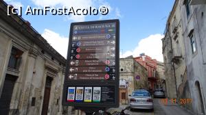 [P47] Strada in Ragusa Ibla » foto by mecut
 - 
<span class="allrVoted glyphicon glyphicon-heart hidden" id="av946142"></span>
<a class="m-l-10 hidden" id="sv946142" onclick="voting_Foto_DelVot(,946142,23381)" role="button">șterge vot <span class="glyphicon glyphicon-remove"></span></a>
<a id="v9946142" class=" c-red"  onclick="voting_Foto_SetVot(946142)" role="button"><span class="glyphicon glyphicon-heart-empty"></span> <b>LIKE</b> = Votează poza</a> <img class="hidden"  id="f946142W9" src="/imagini/loader.gif" border="0" /><span class="AjErrMes hidden" id="e946142ErM"></span>