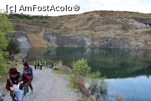 [P29] Complexul Geologic Racoș, Lacul de Smarald de la Cariera Brazi, O ultimă poză, urcăm spre parcarea de l&acirc;ngă lac, unde erau mulți turiști » foto by mprofeanu
 - 
<span class="allrVoted glyphicon glyphicon-heart hidden" id="av1167776"></span>
<a class="m-l-10 hidden" id="sv1167776" onclick="voting_Foto_DelVot(,1167776,23427)" role="button">șterge vot <span class="glyphicon glyphicon-remove"></span></a>
<a id="v91167776" class=" c-red"  onclick="voting_Foto_SetVot(1167776)" role="button"><span class="glyphicon glyphicon-heart-empty"></span> <b>LIKE</b> = Votează poza</a> <img class="hidden"  id="f1167776W9" src="/imagini/loader.gif" border="0" /><span class="AjErrMes hidden" id="e1167776ErM"></span>
