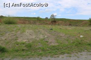 [P38] Complexul Geologic Racoș, Antenele, punct de reper important și vizibil de departe, se vede și o bucățică din Vârful Vulcanului, poză mărime naturală făcută din parcare, dacă nu știi zona nu știi ce este acolo... de acolo am venit... » foto by mprofeanu
 - 
<span class="allrVoted glyphicon glyphicon-heart hidden" id="av1167785"></span>
<a class="m-l-10 hidden" id="sv1167785" onclick="voting_Foto_DelVot(,1167785,23427)" role="button">șterge vot <span class="glyphicon glyphicon-remove"></span></a>
<a id="v91167785" class=" c-red"  onclick="voting_Foto_SetVot(1167785)" role="button"><span class="glyphicon glyphicon-heart-empty"></span> <b>LIKE</b> = Votează poza</a> <img class="hidden"  id="f1167785W9" src="/imagini/loader.gif" border="0" /><span class="AjErrMes hidden" id="e1167785ErM"></span>