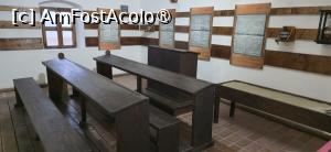 [P88] 88. Celelalte readuc aminte de fosta școală, prin mobilier, .... » foto by msnd
 - 
<span class="allrVoted glyphicon glyphicon-heart hidden" id="av1508986"></span>
<a class="m-l-10 hidden" id="sv1508986" onclick="voting_Foto_DelVot(,1508986,23475)" role="button">șterge vot <span class="glyphicon glyphicon-remove"></span></a>
<a id="v91508986" class=" c-red"  onclick="voting_Foto_SetVot(1508986)" role="button"><span class="glyphicon glyphicon-heart-empty"></span> <b>LIKE</b> = Votează poza</a> <img class="hidden"  id="f1508986W9" src="/imagini/loader.gif" border="0" /><span class="AjErrMes hidden" id="e1508986ErM"></span>