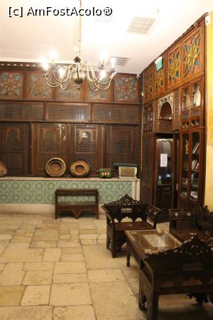 [P27] Ierusalim, Jerusalem Hotel, Holul decorat în stil arab care duce la camerele de sus, acum șantier...  » foto by mprofeanu
 - 
<span class="allrVoted glyphicon glyphicon-heart hidden" id="av947209"></span>
<a class="m-l-10 hidden" id="sv947209" onclick="voting_Foto_DelVot(,947209,23489)" role="button">șterge vot <span class="glyphicon glyphicon-remove"></span></a>
<a id="v9947209" class=" c-red"  onclick="voting_Foto_SetVot(947209)" role="button"><span class="glyphicon glyphicon-heart-empty"></span> <b>LIKE</b> = Votează poza</a> <img class="hidden"  id="f947209W9" src="/imagini/loader.gif" border="0" /><span class="AjErrMes hidden" id="e947209ErM"></span>