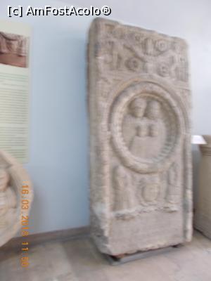 [P33] Lapidarium, o expoziție unde sunt expuse artefacte cu greșeli de scriere.  » foto by elviramvio
 - 
<span class="allrVoted glyphicon glyphicon-heart hidden" id="av953714"></span>
<a class="m-l-10 hidden" id="sv953714" onclick="voting_Foto_DelVot(,953714,23520)" role="button">șterge vot <span class="glyphicon glyphicon-remove"></span></a>
<a id="v9953714" class=" c-red"  onclick="voting_Foto_SetVot(953714)" role="button"><span class="glyphicon glyphicon-heart-empty"></span> <b>LIKE</b> = Votează poza</a> <img class="hidden"  id="f953714W9" src="/imagini/loader.gif" border="0" /><span class="AjErrMes hidden" id="e953714ErM"></span>