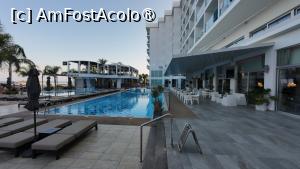 [P15] Vassos Nissi Plage Hotel, piscina » foto by Dragoș_MD
 - 
<span class="allrVoted glyphicon glyphicon-heart hidden" id="av1488784"></span>
<a class="m-l-10 hidden" id="sv1488784" onclick="voting_Foto_DelVot(,1488784,23534)" role="button">șterge vot <span class="glyphicon glyphicon-remove"></span></a>
<a id="v91488784" class=" c-red"  onclick="voting_Foto_SetVot(1488784)" role="button"><span class="glyphicon glyphicon-heart-empty"></span> <b>LIKE</b> = Votează poza</a> <img class="hidden"  id="f1488784W9" src="/imagini/loader.gif" border="0" /><span class="AjErrMes hidden" id="e1488784ErM"></span>