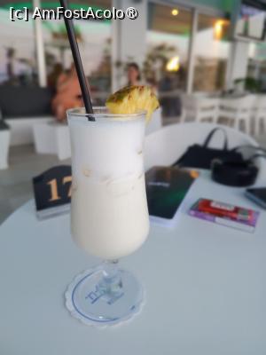 [P26] Vassos Nissi Plage Hotel, la loby bar » foto by Dragoș_MD
 - 
<span class="allrVoted glyphicon glyphicon-heart hidden" id="av1488795"></span>
<a class="m-l-10 hidden" id="sv1488795" onclick="voting_Foto_DelVot(,1488795,23534)" role="button">șterge vot <span class="glyphicon glyphicon-remove"></span></a>
<a id="v91488795" class=" c-red"  onclick="voting_Foto_SetVot(1488795)" role="button"><span class="glyphicon glyphicon-heart-empty"></span> <b>LIKE</b> = Votează poza</a> <img class="hidden"  id="f1488795W9" src="/imagini/loader.gif" border="0" /><span class="AjErrMes hidden" id="e1488795ErM"></span>