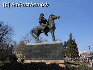 [P05] Negotin - Monumentul lui Hajduk Veljko Petrović, erou național.  » foto by iulianic
 - 
<span class="allrVoted glyphicon glyphicon-heart hidden" id="av958237"></span>
<a class="m-l-10 hidden" id="sv958237" onclick="voting_Foto_DelVot(,958237,23627)" role="button">șterge vot <span class="glyphicon glyphicon-remove"></span></a>
<a id="v9958237" class=" c-red"  onclick="voting_Foto_SetVot(958237)" role="button"><span class="glyphicon glyphicon-heart-empty"></span> <b>LIKE</b> = Votează poza</a> <img class="hidden"  id="f958237W9" src="/imagini/loader.gif" border="0" /><span class="AjErrMes hidden" id="e958237ErM"></span>