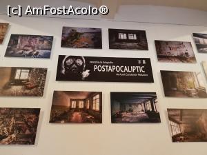 [P13] La etajul unu se afla expoziția temporară de fotografie ”Postapocaliptic”.  » foto by Floryn81
 - 
<span class="allrVoted glyphicon glyphicon-heart hidden" id="av1074950"></span>
<a class="m-l-10 hidden" id="sv1074950" onclick="voting_Foto_DelVot(,1074950,23670)" role="button">șterge vot <span class="glyphicon glyphicon-remove"></span></a>
<a id="v91074950" class=" c-red"  onclick="voting_Foto_SetVot(1074950)" role="button"><span class="glyphicon glyphicon-heart-empty"></span> <b>LIKE</b> = Votează poza</a> <img class="hidden"  id="f1074950W9" src="/imagini/loader.gif" border="0" /><span class="AjErrMes hidden" id="e1074950ErM"></span>