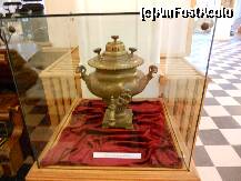 [P13] Galati - Casa memoriala Alexandru Ioan Cuza - samovar din sec XX » foto by Diaura*
 - 
<span class="allrVoted glyphicon glyphicon-heart hidden" id="av165336"></span>
<a class="m-l-10 hidden" id="sv165336" onclick="voting_Foto_DelVot(,165336,23670)" role="button">șterge vot <span class="glyphicon glyphicon-remove"></span></a>
<a id="v9165336" class=" c-red"  onclick="voting_Foto_SetVot(165336)" role="button"><span class="glyphicon glyphicon-heart-empty"></span> <b>LIKE</b> = Votează poza</a> <img class="hidden"  id="f165336W9" src="/imagini/loader.gif" border="0" /><span class="AjErrMes hidden" id="e165336ErM"></span>