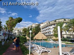 [P15] Piscina cu cladirile anexa in stinga » foto by Scorpions
 - 
<span class="allrVoted glyphicon glyphicon-heart hidden" id="av1472787"></span>
<a class="m-l-10 hidden" id="sv1472787" onclick="voting_Foto_DelVot(,1472787,23720)" role="button">șterge vot <span class="glyphicon glyphicon-remove"></span></a>
<a id="v91472787" class=" c-red"  onclick="voting_Foto_SetVot(1472787)" role="button"><span class="glyphicon glyphicon-heart-empty"></span> <b>LIKE</b> = Votează poza</a> <img class="hidden"  id="f1472787W9" src="/imagini/loader.gif" border="0" /><span class="AjErrMes hidden" id="e1472787ErM"></span>