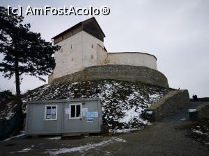 [P01] Cetatea Marienburg restaurată și containerul unde se află Casa de Bilete » foto by crismis
 - 
<span class="allrVoted glyphicon glyphicon-heart hidden" id="av1220175"></span>
<a class="m-l-10 hidden" id="sv1220175" onclick="voting_Foto_DelVot(,1220175,23732)" role="button">șterge vot <span class="glyphicon glyphicon-remove"></span></a>
<a id="v91220175" class=" c-red"  onclick="voting_Foto_SetVot(1220175)" role="button"><span class="glyphicon glyphicon-heart-empty"></span> <b>LIKE</b> = Votează poza</a> <img class="hidden"  id="f1220175W9" src="/imagini/loader.gif" border="0" /><span class="AjErrMes hidden" id="e1220175ErM"></span>