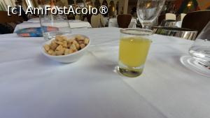 [P17] Ristorante Pizzeria Tasso, Sorrento - din partea casei » foto by Dragoș_MD
 - 
<span class="allrVoted glyphicon glyphicon-heart hidden" id="av1529724"></span>
<a class="m-l-10 hidden" id="sv1529724" onclick="voting_Foto_DelVot(,1529724,23744)" role="button">șterge vot <span class="glyphicon glyphicon-remove"></span></a>
<a id="v91529724" class=" c-red"  onclick="voting_Foto_SetVot(1529724)" role="button"><span class="glyphicon glyphicon-heart-empty"></span> <b>LIKE</b> = Votează poza</a> <img class="hidden"  id="f1529724W9" src="/imagini/loader.gif" border="0" /><span class="AjErrMes hidden" id="e1529724ErM"></span>