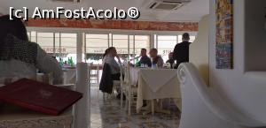 [P05] Interior restaurant La Cambusa, Positano » foto by irinad
 - 
<span class="allrVoted glyphicon glyphicon-heart hidden" id="av1174506"></span>
<a class="m-l-10 hidden" id="sv1174506" onclick="voting_Foto_DelVot(,1174506,23744)" role="button">șterge vot <span class="glyphicon glyphicon-remove"></span></a>
<a id="v91174506" class=" c-red"  onclick="voting_Foto_SetVot(1174506)" role="button"><span class="glyphicon glyphicon-heart-empty"></span> <b>LIKE</b> = Votează poza</a> <img class="hidden"  id="f1174506W9" src="/imagini/loader.gif" border="0" /><span class="AjErrMes hidden" id="e1174506ErM"></span>