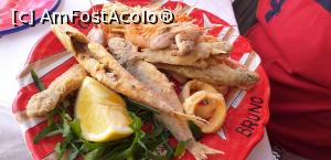 [P08] Mix de fructe de mare, restaurant La Cambusa » foto by irinad
 - 
<span class="allrVoted glyphicon glyphicon-heart hidden" id="av1174509"></span>
<a class="m-l-10 hidden" id="sv1174509" onclick="voting_Foto_DelVot(,1174509,23744)" role="button">șterge vot <span class="glyphicon glyphicon-remove"></span></a>
<a id="v91174509" class=" c-red"  onclick="voting_Foto_SetVot(1174509)" role="button"><span class="glyphicon glyphicon-heart-empty"></span> <b>LIKE</b> = Votează poza</a> <img class="hidden"  id="f1174509W9" src="/imagini/loader.gif" border="0" /><span class="AjErrMes hidden" id="e1174509ErM"></span>