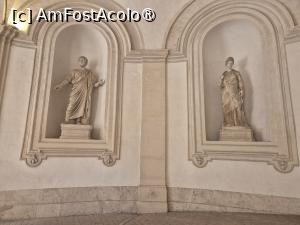 [P82] Palazzo Barberini » foto by adso
 - 
<span class="allrVoted glyphicon glyphicon-heart hidden" id="av1490706"></span>
<a class="m-l-10 hidden" id="sv1490706" onclick="voting_Foto_DelVot(,1490706,23763)" role="button">șterge vot <span class="glyphicon glyphicon-remove"></span></a>
<a id="v91490706" class=" c-red"  onclick="voting_Foto_SetVot(1490706)" role="button"><span class="glyphicon glyphicon-heart-empty"></span> <b>LIKE</b> = Votează poza</a> <img class="hidden"  id="f1490706W9" src="/imagini/loader.gif" border="0" /><span class="AjErrMes hidden" id="e1490706ErM"></span>