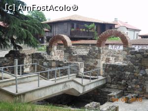 [P41] Sozopol - orașul vechi.  » foto by iulianic
 - 
<span class="allrVoted glyphicon glyphicon-heart hidden" id="av977368"></span>
<a class="m-l-10 hidden" id="sv977368" onclick="voting_Foto_DelVot(,977368,23794)" role="button">șterge vot <span class="glyphicon glyphicon-remove"></span></a>
<a id="v9977368" class=" c-red"  onclick="voting_Foto_SetVot(977368)" role="button"><span class="glyphicon glyphicon-heart-empty"></span> <b>LIKE</b> = Votează poza</a> <img class="hidden"  id="f977368W9" src="/imagini/loader.gif" border="0" /><span class="AjErrMes hidden" id="e977368ErM"></span>