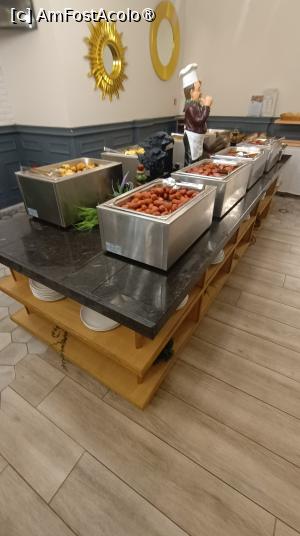 [P28] Eco Therma Village - mic dejun » foto by Dragoș_MD
 - 
<span class="allrVoted glyphicon glyphicon-heart hidden" id="av1505934"></span>
<a class="m-l-10 hidden" id="sv1505934" onclick="voting_Foto_DelVot(,1505934,23796)" role="button">șterge vot <span class="glyphicon glyphicon-remove"></span></a>
<a id="v91505934" class=" c-red"  onclick="voting_Foto_SetVot(1505934)" role="button"><span class="glyphicon glyphicon-heart-empty"></span> <b>LIKE</b> = Votează poza</a> <img class="hidden"  id="f1505934W9" src="/imagini/loader.gif" border="0" /><span class="AjErrMes hidden" id="e1505934ErM"></span>