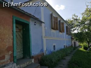 [P01] Reveria Guesthouse, casa albastră din Alma Vii » foto by crismis
 - 
<span class="allrVoted glyphicon glyphicon-heart hidden" id="av975446"></span>
<a class="m-l-10 hidden" id="sv975446" onclick="voting_Foto_DelVot(,975446,23842)" role="button">șterge vot <span class="glyphicon glyphicon-remove"></span></a>
<a id="v9975446" class=" c-red"  onclick="voting_Foto_SetVot(975446)" role="button"><span class="glyphicon glyphicon-heart-empty"></span> <b>LIKE</b> = Votează poza</a> <img class="hidden"  id="f975446W9" src="/imagini/loader.gif" border="0" /><span class="AjErrMes hidden" id="e975446ErM"></span>