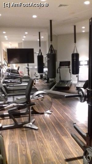 [P26] sala de fitness » foto by Yolanda
 - 
<span class="allrVoted glyphicon glyphicon-heart hidden" id="av1046926"></span>
<a class="m-l-10 hidden" id="sv1046926" onclick="voting_Foto_DelVot(,1046926,23844)" role="button">șterge vot <span class="glyphicon glyphicon-remove"></span></a>
<a id="v91046926" class=" c-red"  onclick="voting_Foto_SetVot(1046926)" role="button"><span class="glyphicon glyphicon-heart-empty"></span> <b>LIKE</b> = Votează poza</a> <img class="hidden"  id="f1046926W9" src="/imagini/loader.gif" border="0" /><span class="AjErrMes hidden" id="e1046926ErM"></span>