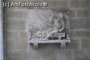 [P20] San Marino, Piazzale Titano, Sant Marino - Cioplitorul în piatră pe peretele din stânga arcului Galeriei Cassa di Risparmio, cel ce a dat numele orașului » foto by mprofeanu
 - 
<span class="allrVoted glyphicon glyphicon-heart hidden" id="av1345698"></span>
<a class="m-l-10 hidden" id="sv1345698" onclick="voting_Foto_DelVot(,1345698,23854)" role="button">șterge vot <span class="glyphicon glyphicon-remove"></span></a>
<a id="v91345698" class=" c-red"  onclick="voting_Foto_SetVot(1345698)" role="button"><span class="glyphicon glyphicon-heart-empty"></span> <b>LIKE</b> = Votează poza</a> <img class="hidden"  id="f1345698W9" src="/imagini/loader.gif" border="0" /><span class="AjErrMes hidden" id="e1345698ErM"></span>