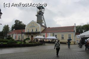 [P02] Wieliczka, Kopalni Soli, Sediul și Szyb (Puțul) Daniłowicza văzute de la Intrare » foto by mprofeanu
 - 
<span class="allrVoted glyphicon glyphicon-heart hidden" id="av1355861"></span>
<a class="m-l-10 hidden" id="sv1355861" onclick="voting_Foto_DelVot(,1355861,23877)" role="button">șterge vot <span class="glyphicon glyphicon-remove"></span></a>
<a id="v91355861" class=" c-red"  onclick="voting_Foto_SetVot(1355861)" role="button"><span class="glyphicon glyphicon-heart-empty"></span> <b>LIKE</b> = Votează poza</a> <img class="hidden"  id="f1355861W9" src="/imagini/loader.gif" border="0" /><span class="AjErrMes hidden" id="e1355861ErM"></span>