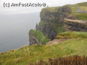 [P14] Cliffs of Moher - Peisajul s[lbatic; i aleea spre Turnul O'Brien.  » foto by iulianic
 - 
<span class="allrVoted glyphicon glyphicon-heart hidden" id="av805568"></span>
<a class="m-l-10 hidden" id="sv805568" onclick="voting_Foto_DelVot(,805568,23932)" role="button">șterge vot <span class="glyphicon glyphicon-remove"></span></a>
<a id="v9805568" class=" c-red"  onclick="voting_Foto_SetVot(805568)" role="button"><span class="glyphicon glyphicon-heart-empty"></span> <b>LIKE</b> = Votează poza</a> <img class="hidden"  id="f805568W9" src="/imagini/loader.gif" border="0" /><span class="AjErrMes hidden" id="e805568ErM"></span>