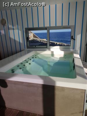 [P26] jacuzzi » foto by robert
 - 
<span class="allrVoted glyphicon glyphicon-heart hidden" id="av987257"></span>
<a class="m-l-10 hidden" id="sv987257" onclick="voting_Foto_DelVot(,987257,23998)" role="button">șterge vot <span class="glyphicon glyphicon-remove"></span></a>
<a id="v9987257" class=" c-red"  onclick="voting_Foto_SetVot(987257)" role="button"><span class="glyphicon glyphicon-heart-empty"></span> <b>LIKE</b> = Votează poza</a> <img class="hidden"  id="f987257W9" src="/imagini/loader.gif" border="0" /><span class="AjErrMes hidden" id="e987257ErM"></span>