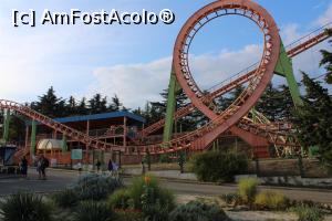 [P38] Tbilisi, Parcul Mtatsminda, Zona de Divertisment Extrem, “Roller Coaster” pentru americani, “Munții Americani” pentru georgieni la un nivel mult mai mic!!!  » foto by mprofeanu
 - 
<span class="allrVoted glyphicon glyphicon-heart hidden" id="av1152557"></span>
<a class="m-l-10 hidden" id="sv1152557" onclick="voting_Foto_DelVot(,1152557,24087)" role="button">șterge vot <span class="glyphicon glyphicon-remove"></span></a>
<a id="v91152557" class=" c-red"  onclick="voting_Foto_SetVot(1152557)" role="button"><span class="glyphicon glyphicon-heart-empty"></span> <b>LIKE</b> = Votează poza</a> <img class="hidden"  id="f1152557W9" src="/imagini/loader.gif" border="0" /><span class="AjErrMes hidden" id="e1152557ErM"></span>