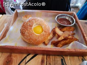 [P04] hamburgerul absolut delicios » foto by robert
 - 
<span class="allrVoted glyphicon glyphicon-heart hidden" id="av1024047"></span>
<a class="m-l-10 hidden" id="sv1024047" onclick="voting_Foto_DelVot(,1024047,24510)" role="button">șterge vot <span class="glyphicon glyphicon-remove"></span></a>
<a id="v91024047" class=" c-red"  onclick="voting_Foto_SetVot(1024047)" role="button"><span class="glyphicon glyphicon-heart-empty"></span> <b>LIKE</b> = Votează poza</a> <img class="hidden"  id="f1024047W9" src="/imagini/loader.gif" border="0" /><span class="AjErrMes hidden" id="e1024047ErM"></span>