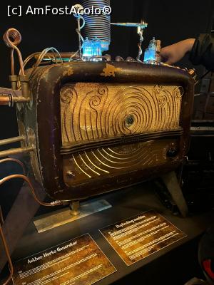 [P43] Muzeul Steampunk - exponate » foto by mishu
 - 
<span class="allrVoted glyphicon glyphicon-heart hidden" id="av1328935"></span>
<a class="m-l-10 hidden" id="sv1328935" onclick="voting_Foto_DelVot(,1328935,24587)" role="button">șterge vot <span class="glyphicon glyphicon-remove"></span></a>
<a id="v91328935" class=" c-red"  onclick="voting_Foto_SetVot(1328935)" role="button"><span class="glyphicon glyphicon-heart-empty"></span> <b>LIKE</b> = Votează poza</a> <img class="hidden"  id="f1328935W9" src="/imagini/loader.gif" border="0" /><span class="AjErrMes hidden" id="e1328935ErM"></span>