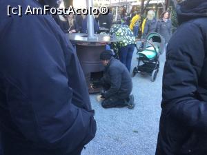 [P20] Pullman City - De o parte si de alta prin oras, erau aceste mese care ca baza aveau aceste butoaie in care se facea focul, asa ca de frig nu murea nimeni, si in jurul mesei stateai cu mare drag la un vin fiert.  » foto by mishu
 - 
<span class="allrVoted glyphicon glyphicon-heart hidden" id="av1032817"></span>
<a class="m-l-10 hidden" id="sv1032817" onclick="voting_Foto_DelVot(,1032817,24602)" role="button">șterge vot <span class="glyphicon glyphicon-remove"></span></a>
<a id="v91032817" class=" c-red"  onclick="voting_Foto_SetVot(1032817)" role="button"><span class="glyphicon glyphicon-heart-empty"></span> <b>LIKE</b> = Votează poza</a> <img class="hidden"  id="f1032817W9" src="/imagini/loader.gif" border="0" /><span class="AjErrMes hidden" id="e1032817ErM"></span>