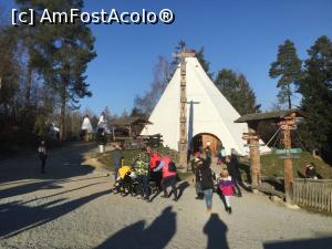 [P25] Pullman City - In fata se vede marele cort indian destinat activitatilor iar in plan indepartat sunt 6 corturi mai mici care vara se inchiriaza turistilor » foto by mishu
 - 
<span class="allrVoted glyphicon glyphicon-heart hidden" id="av1032829"></span>
<a class="m-l-10 hidden" id="sv1032829" onclick="voting_Foto_DelVot(,1032829,24602)" role="button">șterge vot <span class="glyphicon glyphicon-remove"></span></a>
<a id="v91032829" class=" c-red"  onclick="voting_Foto_SetVot(1032829)" role="button"><span class="glyphicon glyphicon-heart-empty"></span> <b>LIKE</b> = Votează poza</a> <img class="hidden"  id="f1032829W9" src="/imagini/loader.gif" border="0" /><span class="AjErrMes hidden" id="e1032829ErM"></span>