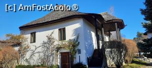 [P22] Mănăstirea Văleni, Argeș, Vechea Stăreție pozată din alt unghi » foto by mprofeanu
 - 
<span class="allrVoted glyphicon glyphicon-heart hidden" id="av1464918"></span>
<a class="m-l-10 hidden" id="sv1464918" onclick="voting_Foto_DelVot(,1464918,24636)" role="button">șterge vot <span class="glyphicon glyphicon-remove"></span></a>
<a id="v91464918" class=" c-red"  onclick="voting_Foto_SetVot(1464918)" role="button"><span class="glyphicon glyphicon-heart-empty"></span> <b>LIKE</b> = Votează poza</a> <img class="hidden"  id="f1464918W9" src="/imagini/loader.gif" border="0" /><span class="AjErrMes hidden" id="e1464918ErM"></span>