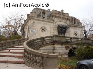 [P10] Palatul Cantacuzino - București, Muzeul Naţional 'George Enescu'. Casa Memorială 'George Enescu'.  » foto by iulianic
 - 
<span class="allrVoted glyphicon glyphicon-heart hidden" id="av1036211"></span>
<a class="m-l-10 hidden" id="sv1036211" onclick="voting_Foto_DelVot(,1036211,24638)" role="button">șterge vot <span class="glyphicon glyphicon-remove"></span></a>
<a id="v91036211" class=" c-red"  onclick="voting_Foto_SetVot(1036211)" role="button"><span class="glyphicon glyphicon-heart-empty"></span> <b>LIKE</b> = Votează poza</a> <img class="hidden"  id="f1036211W9" src="/imagini/loader.gif" border="0" /><span class="AjErrMes hidden" id="e1036211ErM"></span>