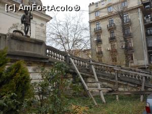 [P13] Palatul Cantacuzino - București, Muzeul Naţional 'George Enescu'. Casa Memorială 'George Enescu'.  » foto by iulianic
 - 
<span class="allrVoted glyphicon glyphicon-heart hidden" id="av1036214"></span>
<a class="m-l-10 hidden" id="sv1036214" onclick="voting_Foto_DelVot(,1036214,24638)" role="button">șterge vot <span class="glyphicon glyphicon-remove"></span></a>
<a id="v91036214" class=" c-red"  onclick="voting_Foto_SetVot(1036214)" role="button"><span class="glyphicon glyphicon-heart-empty"></span> <b>LIKE</b> = Votează poza</a> <img class="hidden"  id="f1036214W9" src="/imagini/loader.gif" border="0" /><span class="AjErrMes hidden" id="e1036214ErM"></span>